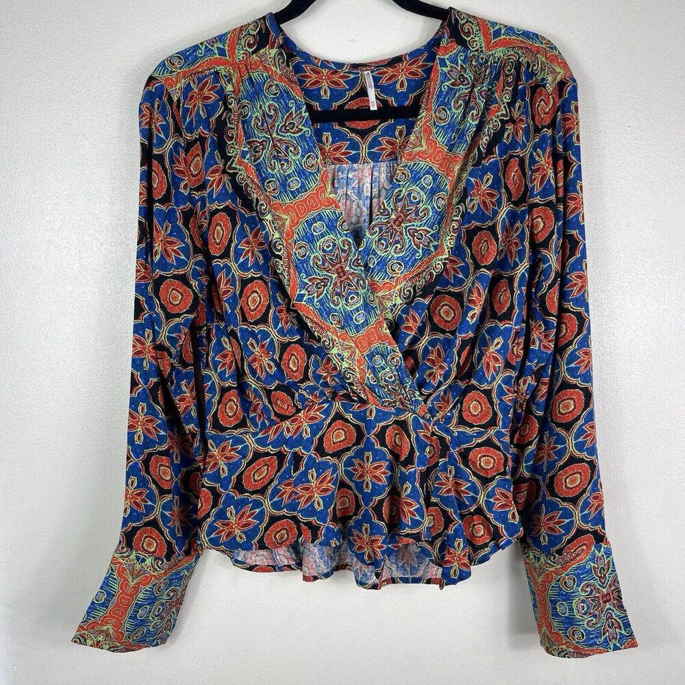 Free People Falling For You Long Sleeve Top Women Size XS Peplum Feminine‎